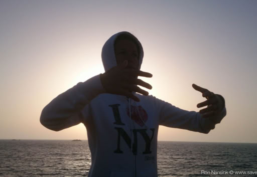 Nadja Kotrchova sunrise ritsuzen at the rock Cap Mertinet